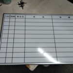 ホワイトボードにラインと文字入れ