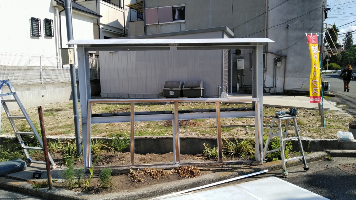 看板・テントの撤去