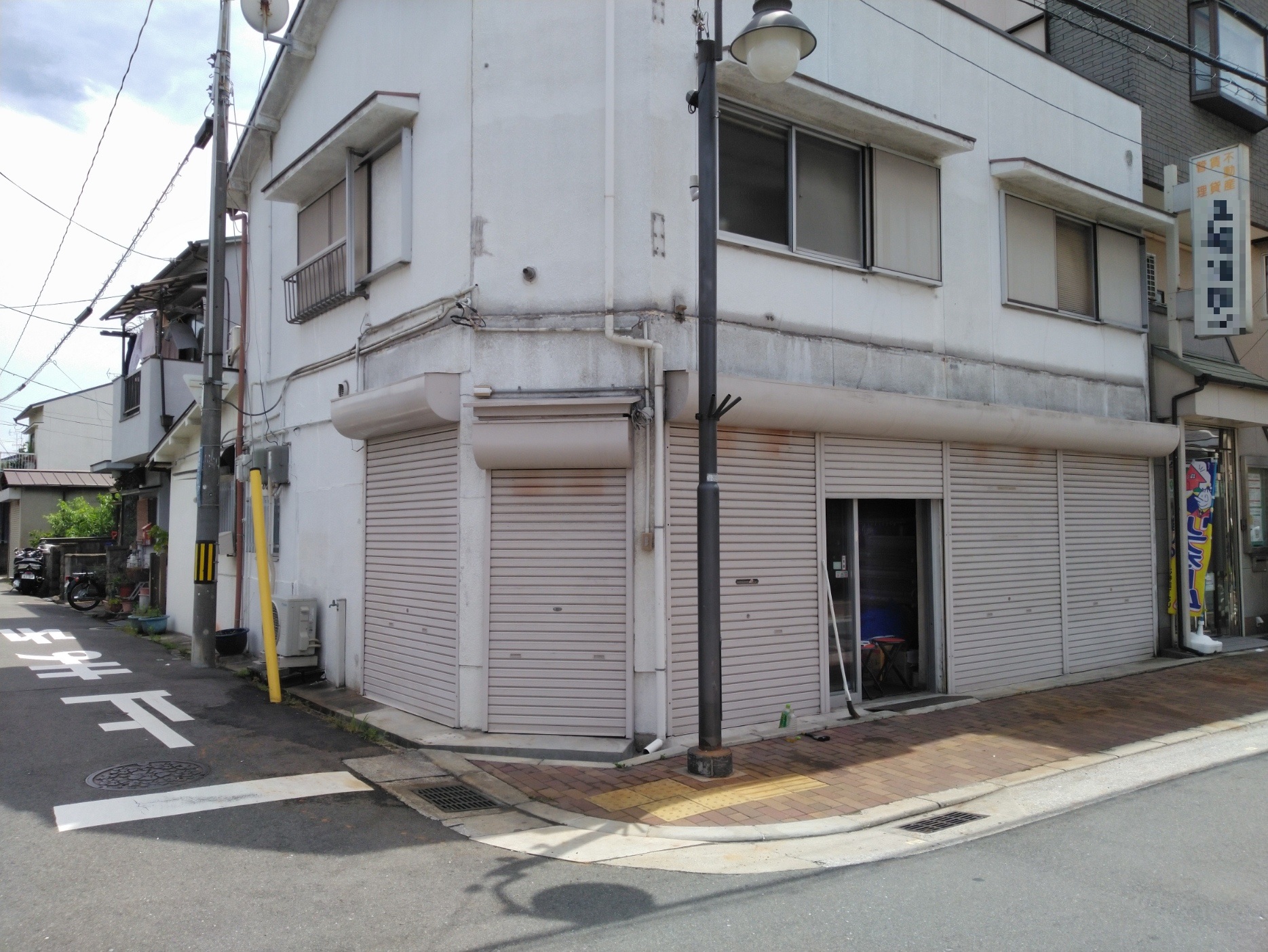 看板・テントの撤去